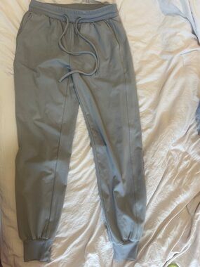 Rachel Zoe Grey XS Joggers Buttery Soft Drawstring Zip Pocket- Only Worn Once